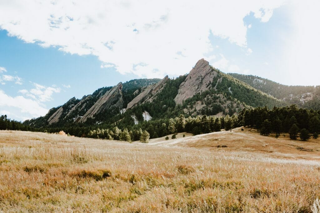 image of boulder flatirons | fun things to do in boulder colorado attractions